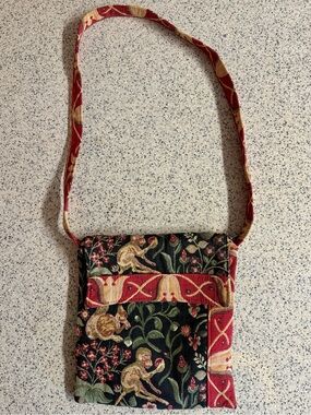 Rare Vintage Renaissance by Woven Art New York Red + Black Tapestry Crossbody